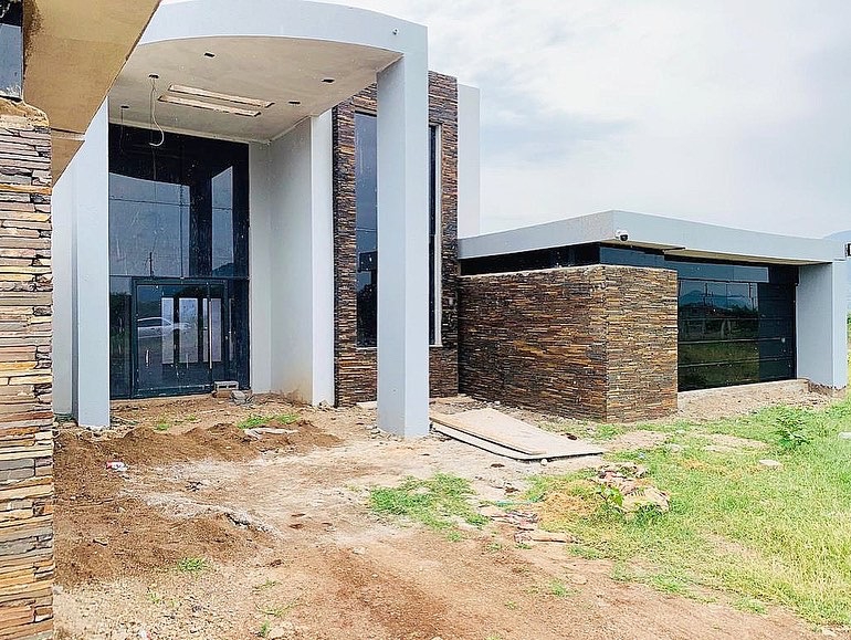 WhatsApp Image 2023-01-19 at 11.15.20 WhatsApp Image 2023-01-19 at 11.15.20